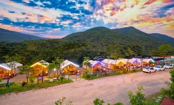 Gyeongju Starlight Glamping