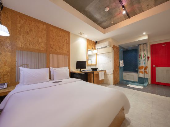 Hotels Near Mokpo Sikdang In Suwon, Simons Van Gogh Duvet Cover Set