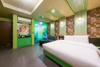 Busan Station (Jungang-Dong) BT Hotel Hotels in Busan