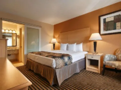 Best Western Palm Court Inn Hotels in Modesto