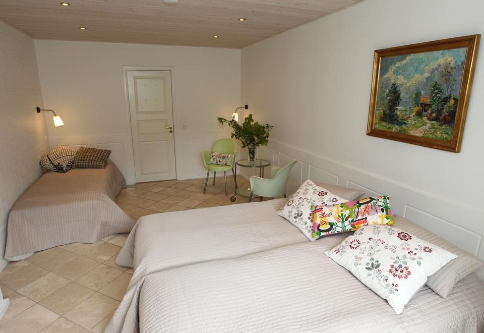Ryethøjgård Bed & Breakfast - Housity