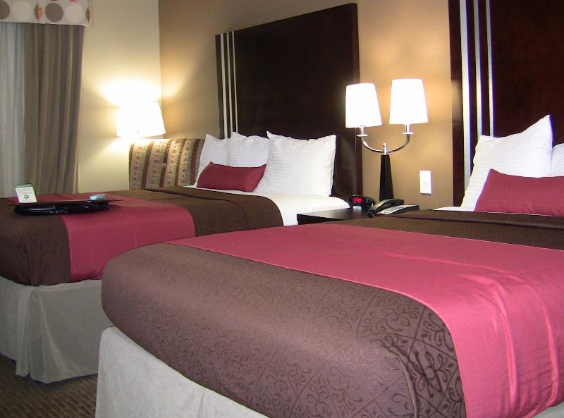 Best Western Plus Texoma Hotel & Suites