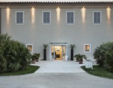 ホテル & リゾート レ コロンバレ のホテル