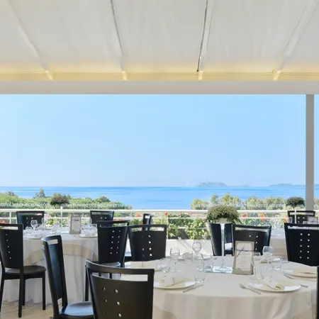 Mec Paestum Hotel