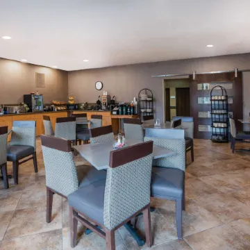 La Quinta Inn & Suites by Wyndham Eugene