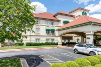 La Quinta Inn & Suites by Wyndham Bentonville