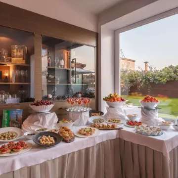 Tivoli Palazzo 1880 Lecce Hotel