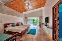 Red Earth Tadoba Hotels in Chandrapur