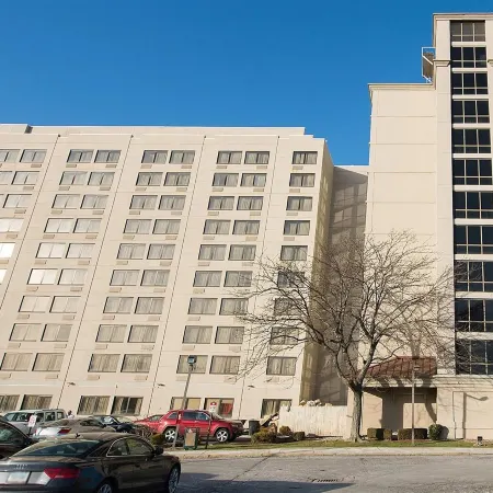 Holiday Inn NEWARK INTERNATIONAL AIRPORT by IHG