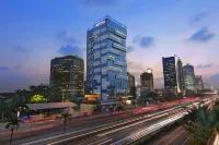 아스톤 프라이어티 시마투팡 호텔 & 컨퍼런스 센터 University of Muhammadiyah Jakarta 주변 호텔