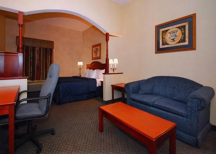 Comfort Inn & Suites Galleria