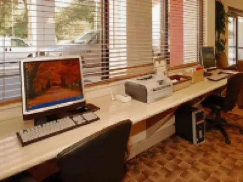 Comfort Suites Fultondale I-65 Near I-22 Hotels in Fultondale