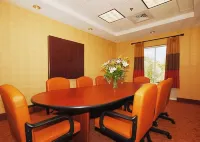 Comfort Suites North