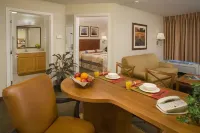 Candlewood Suites 開普吉拉多 開普吉拉多住宿飯店