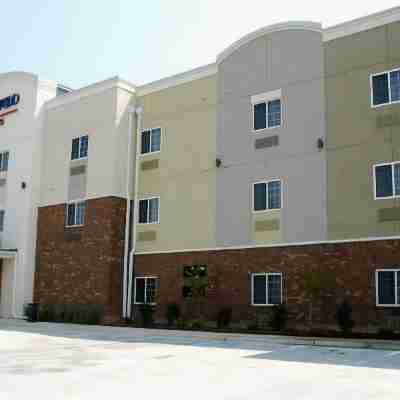 Candlewood Suites Vicksburg Hotel Exterior