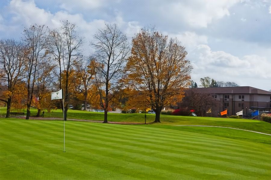 Candlewood Suites East LansingOver view