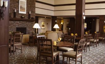 Staybridge Suites Toledo - Maumee