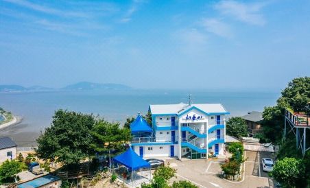 Sunrise Pension - Housity