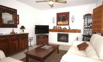 Rural Villa on The Costa Blanca - Housity