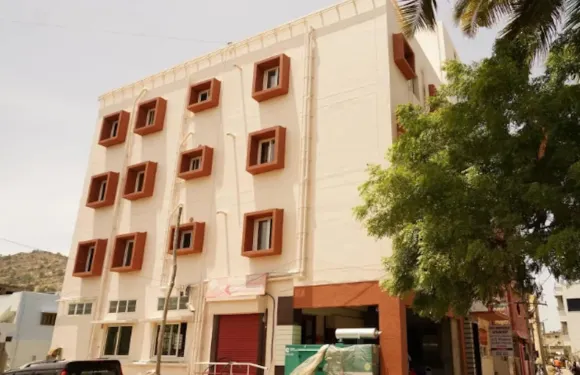 斯里穆盧幹公寓