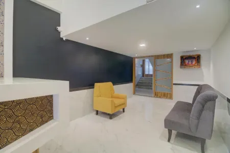 Hotel Palm Beach Pride