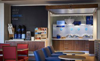 Holiday Inn Express & Suites Columbia Downtown – the Vista