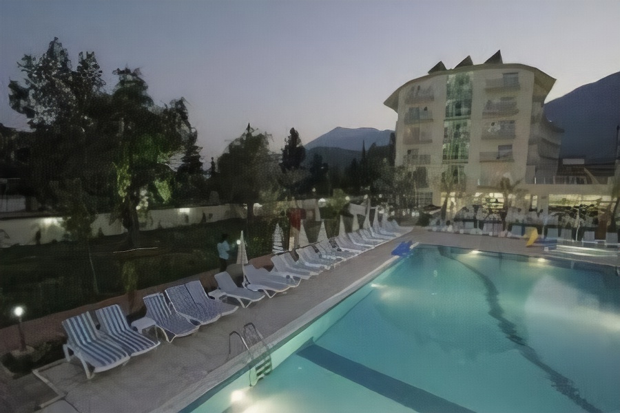 Lims Bona Dea Beach Hotel