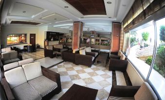 Sunstar Beach Hotel