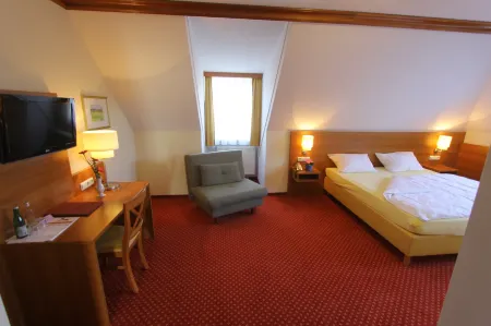 Villa Eichenau Отели в г. Ольхинг