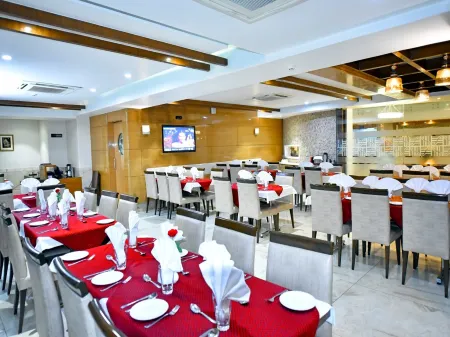 Hotel Amit Park International