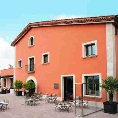 Qgat Restaurant Events & Hotel Hotel Exterior