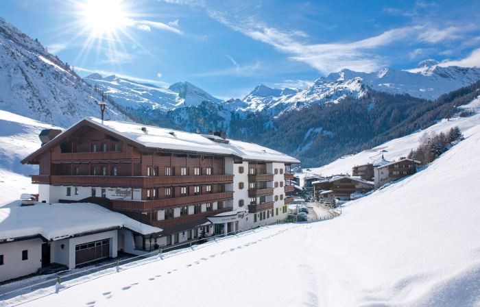 Hotel Alpenhof