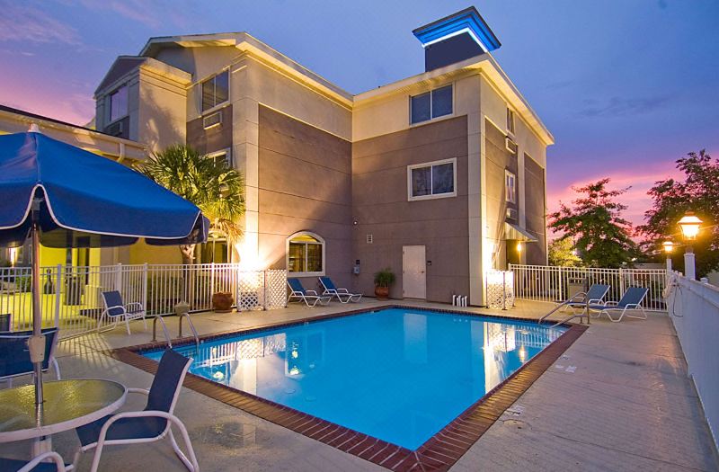 Best Western Plus Slidell Hotel photo 2
