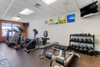 Comfort Inn & Suites - Gym