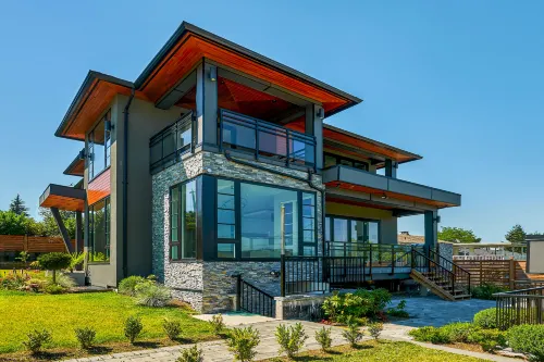 The Chateau Hotels in New Westminster