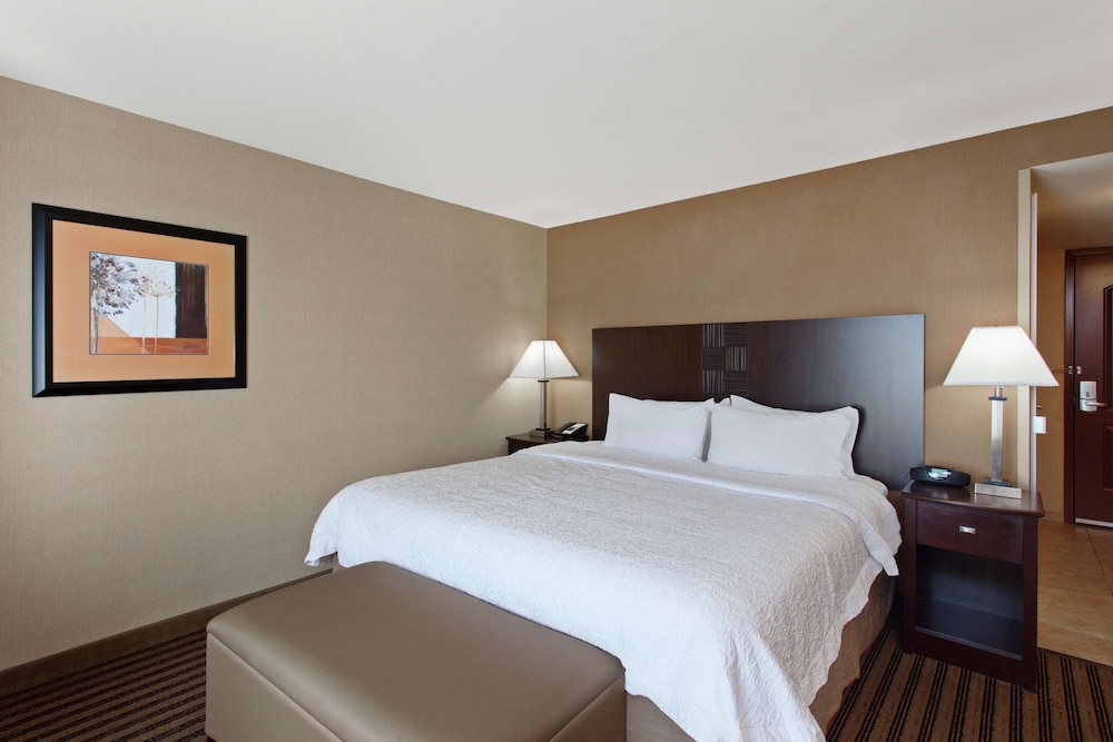 Hampton Inn & Suites Fresno - Northwest