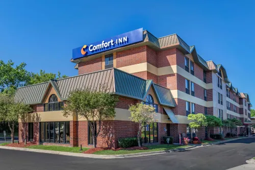 Comfort Inn Near Greenfield Village Hotels in Dearborn