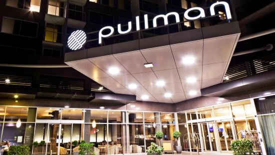 Pullman Adelaide