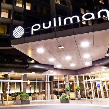 Pullman Adelaide Hotels near Adelaide Zoo