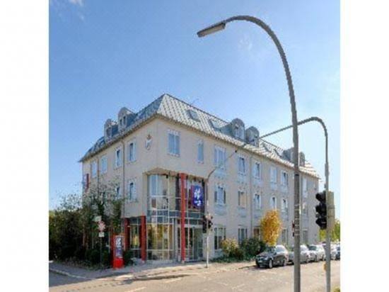 Hotel Stuttgart Sindelfingen City by Tulip Inn-Sindelfingen Updated 2022  Room Price-Reviews & Deals | Trip.com