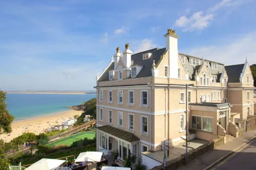 Harbour Hotel & Spa St Ives Hôtels à : Carbis Bay
