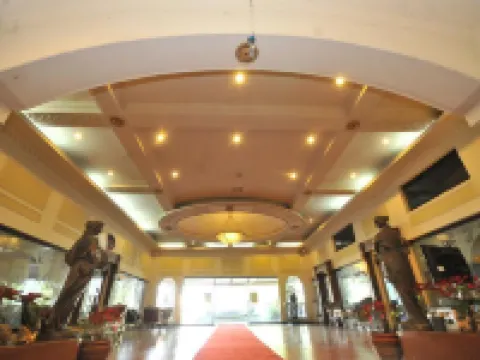 Queen Margarette Hotel Lucena - Main