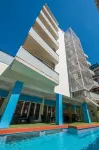Hotel Golden Sand - Kolam Renang