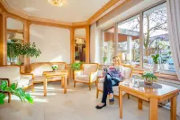 羅斯維塔柯爾飯店