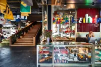 25Hours Hotel Zurich Langstrasse - bar
