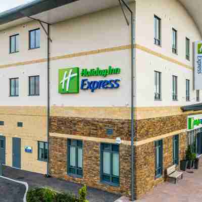 Holiday Inn Express Bodmin - Victoria Junction Hotel Exterior