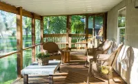 Amish Country Comfort Hotels in Millersburg
