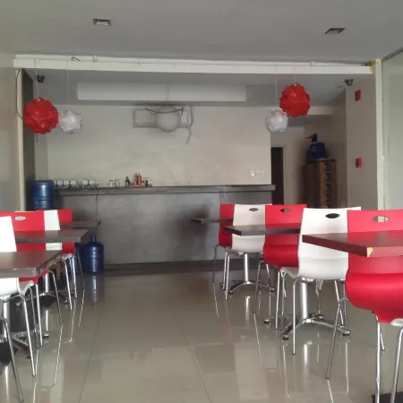 Cherry Midtown Hotel