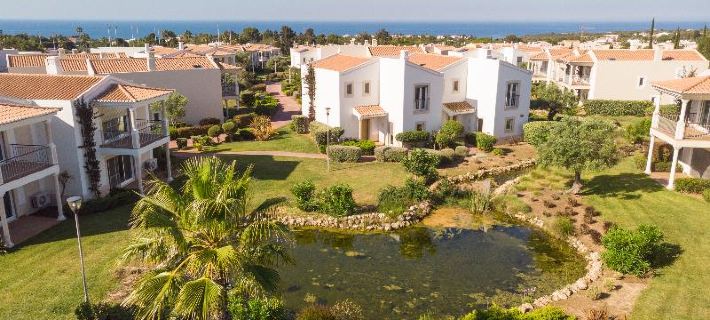 Vale da Lapa Village Resort Hotele w: Lagoa