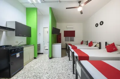 Unidades Privadas Con AC-TV-WiFi y Estacionamiento en Centro de Mty Các khách sạn ở 